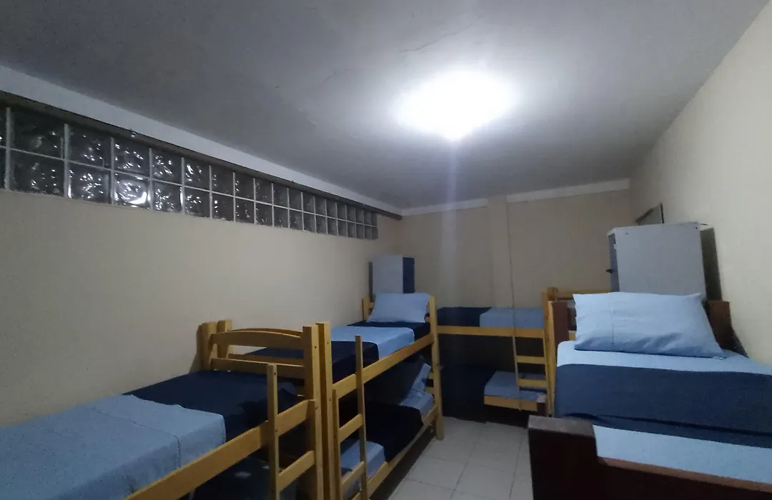 Hostel Varandas Do Maracana-1